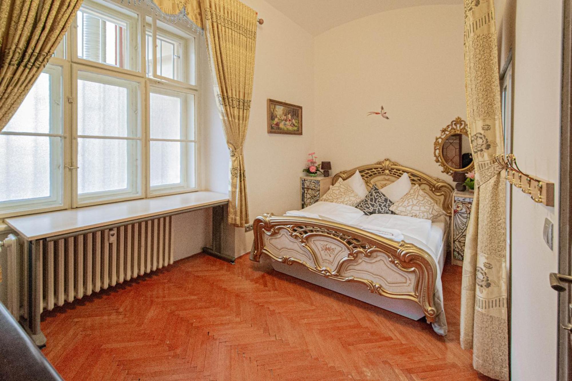 The Grand Royal 3Bdr Heart Of Old Town Lägenhet Prag Exteriör bild